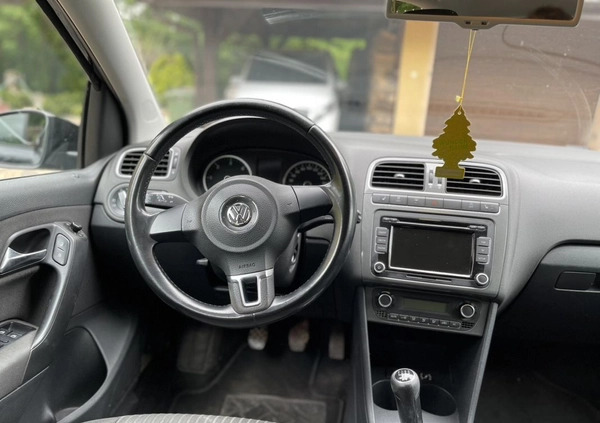 Volkswagen Polo cena 17800 przebieg: 284200, rok produkcji 2011 z Daleszyce małe 301